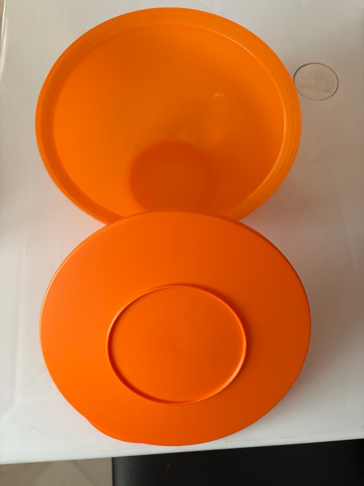 Turuncu Plastik Saklama Kabı TupperWare 2,5 litrelik - Görsel 5