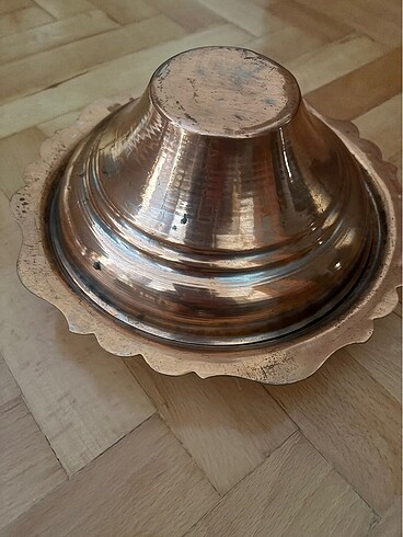 Bakır dekoratif kapaklı sahan