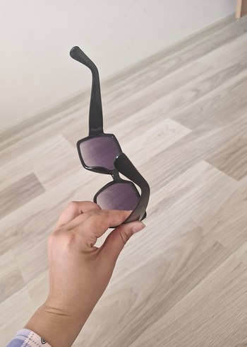 Beden Şeffaf Detaylı Siyah Gotik Kadın Güneş Gözlüğü