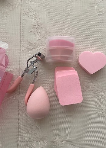 Diğer Pastel Pembe Makyaj Süngeri Seti