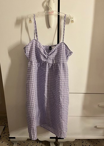 Mor Kareli Askılı Mini Elbise