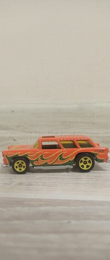 Beden Renk HotWheels Chevy Nomad