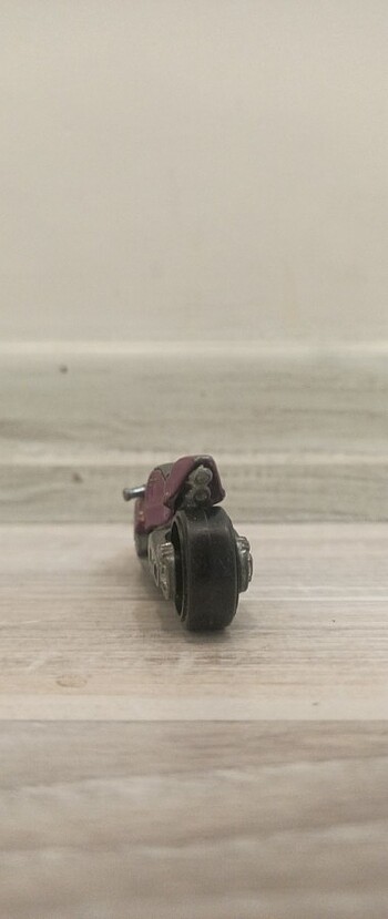  Beden HotWheels Motor