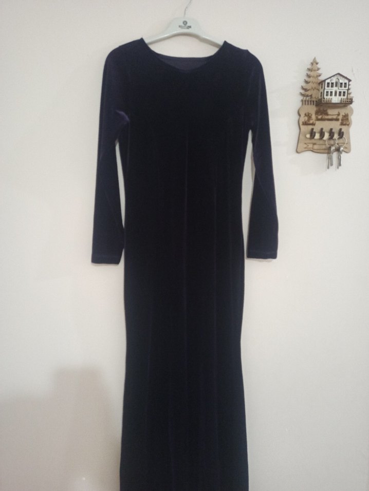 Siyah Süet Uzun Kollu V Yaka Uzun Elbise - Görsel 2