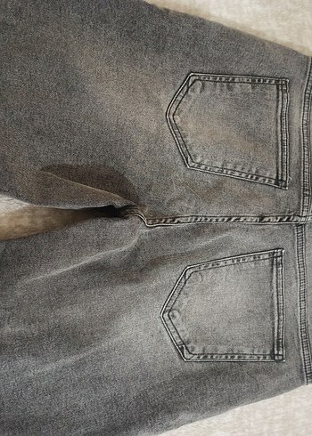 Gri Mini Denim Erkek Şort - Görsel 3