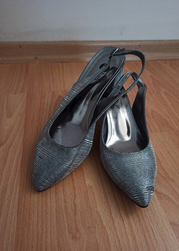 Gri Yılan Desenli Stiletto Topuklu Kadın Ayakkabı - Görsel 4