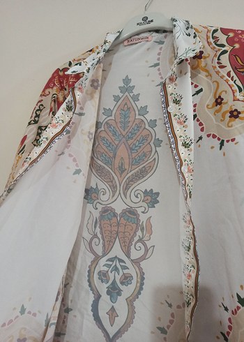 Uzun Kollu, Düğmeli Bohem Kadın Gömlek - Görsel 2