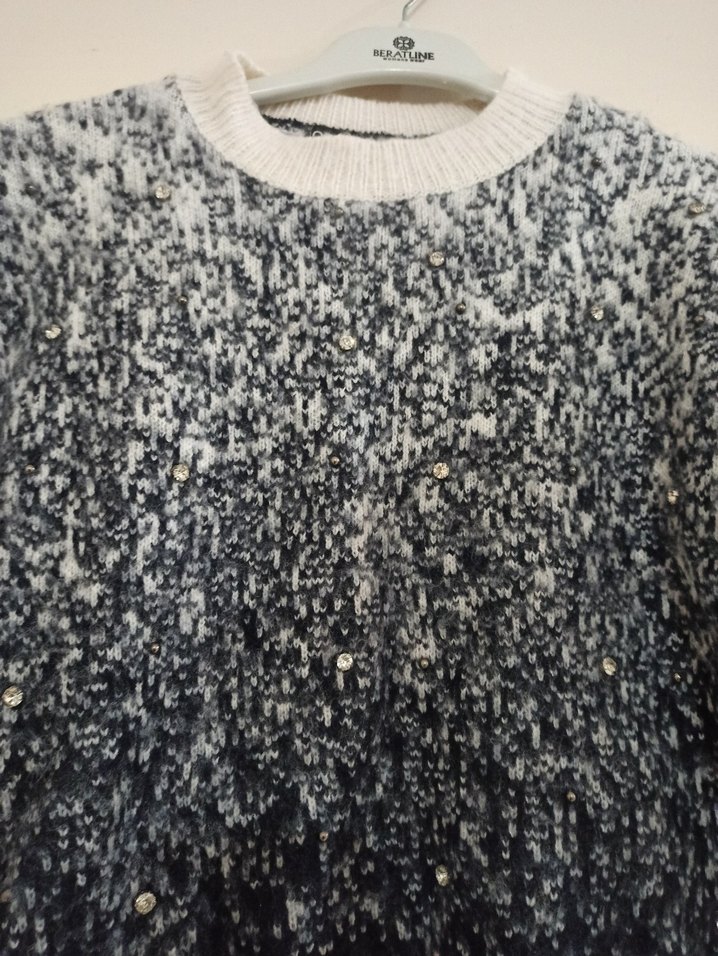 Gri Batik Desenli Örgü Kadın Kazak - Görsel 3