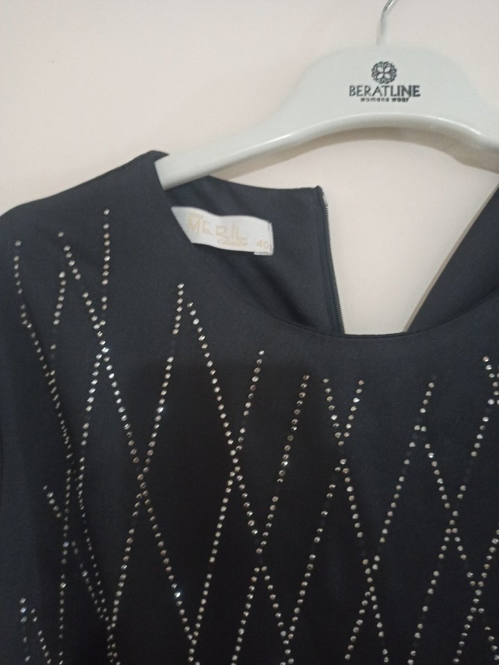 Uzun Siyah taşlı Gotik Elbise - Görsel 4