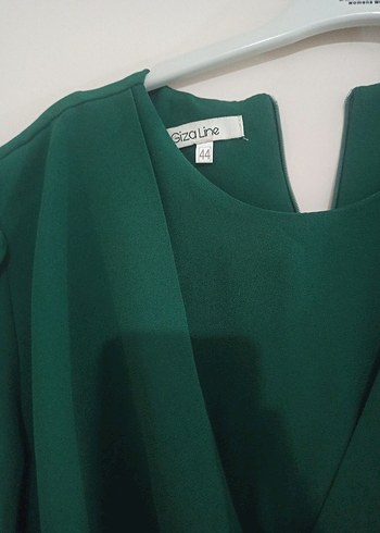 Uzun Kollu Yeşil Drapeli Kadın Elbise - Görsel 3