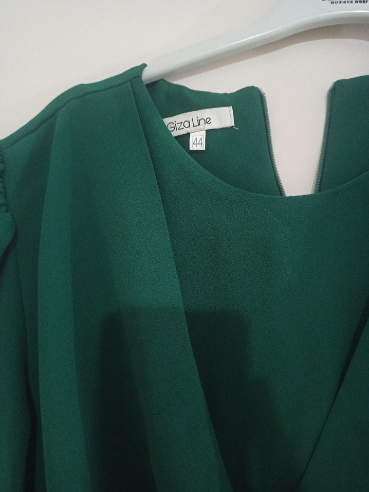 Uzun Kollu Yeşil Drapeli Kadın Elbise - Görsel 3