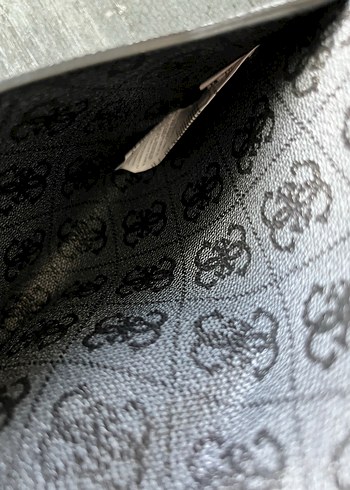 Guess Guess Gri Baskılı Fermuarlı Kadın Cüzdanı