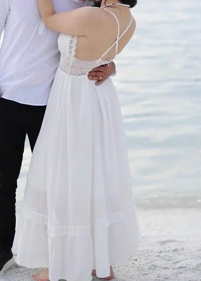 Beyaz Elbise - Görsel 2