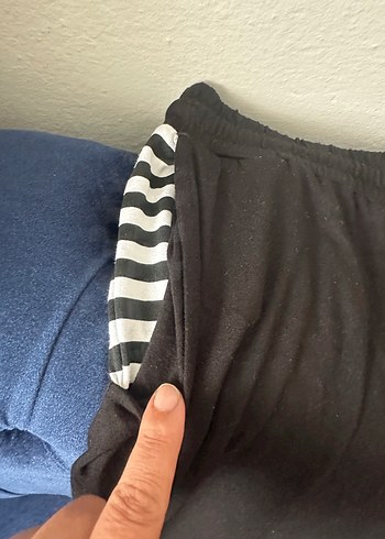 universal Beden beyaz Renk Çizgili kadın pijama takımı yeni hiç kullanılmadı