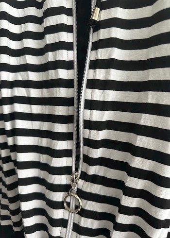 universal Beden Çizgili kadın pijama takımı yeni hiç kullanılmadı