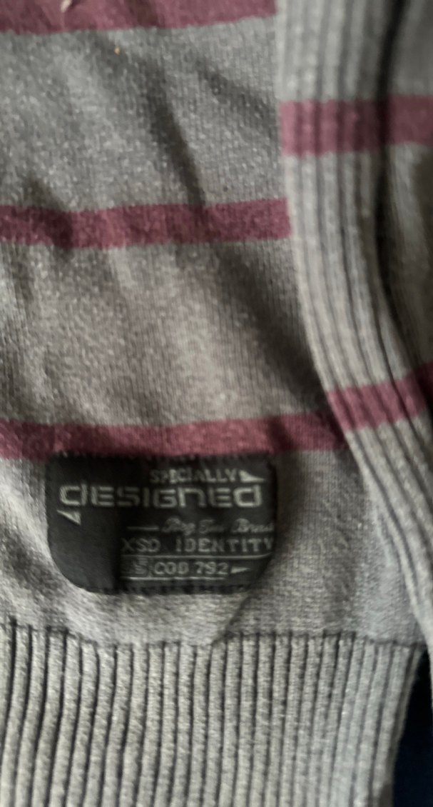 Gri V Yaka Erkek Triko Kazak - Görsel 2