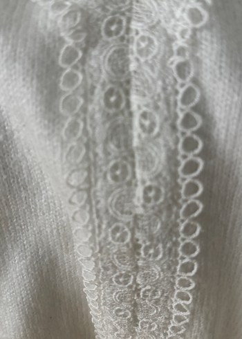 V Yaka Beyaz Örgü Kadın Kazak - Görsel 4