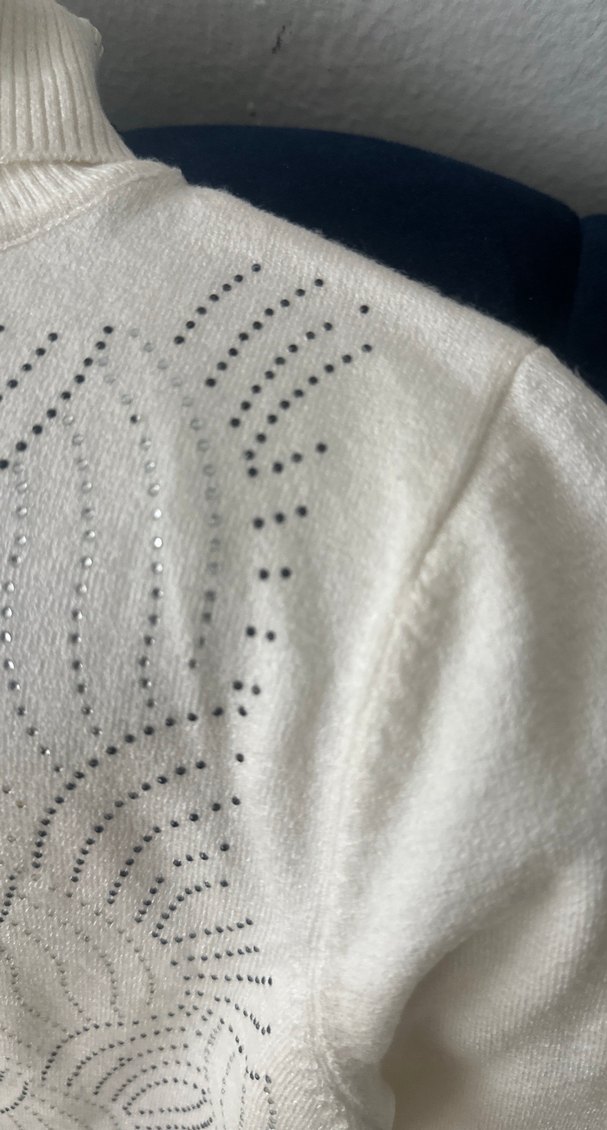 Beyaz Boğazlı Uzun Kollu Triko Kazak - Görsel 4