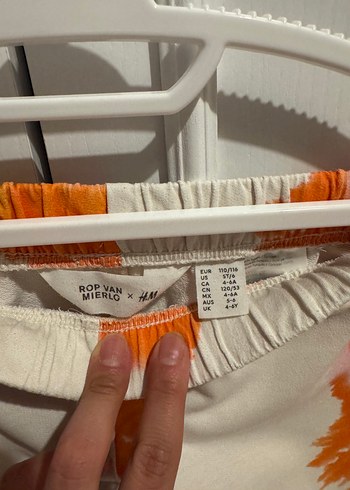 H&M Kız Çocuk Batik Desen Şortlu Takım - Görsel 4