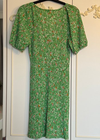 MANGO Yeşil V Yaka Midi Elbise - Görsel 4