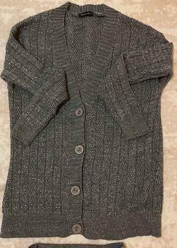 Gri Triko Hırka ve Etek Takımı - Görsel 2