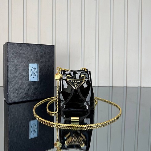 Prada İthal