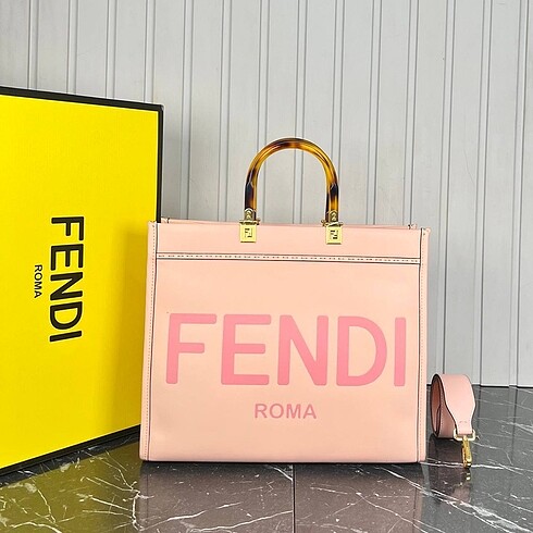 Fendi Fendi Deri İthal