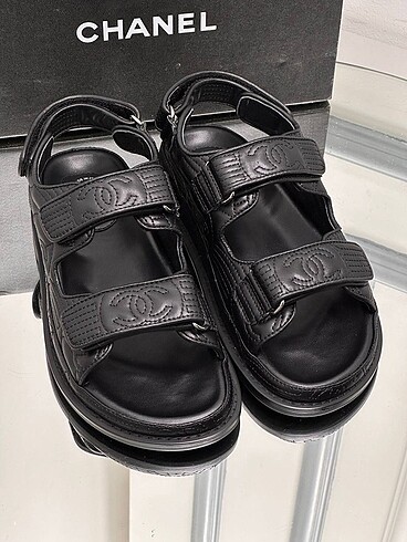 39 Beden siyah Renk Chanel Deri Sandalet