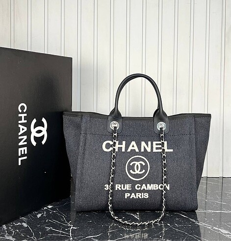 Chanel İthal Tote