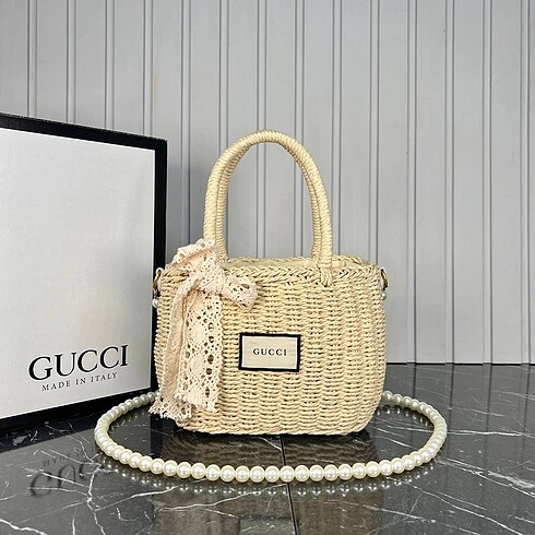 Gucci Gucci Raffia