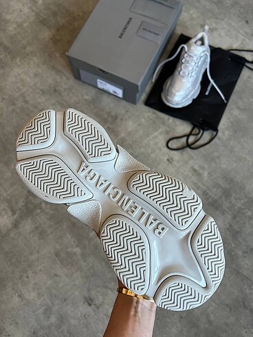 Balenciaga Balenciaga triple S Sharowski