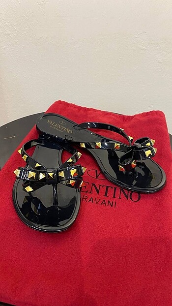 Valentino Valentino İthal Birebir Plaj terliği