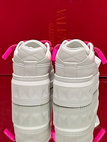 38 Beden Valentino ithal