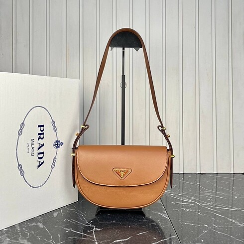  Beden kahverengi Renk Prada Arque Leather Shoulder Bag