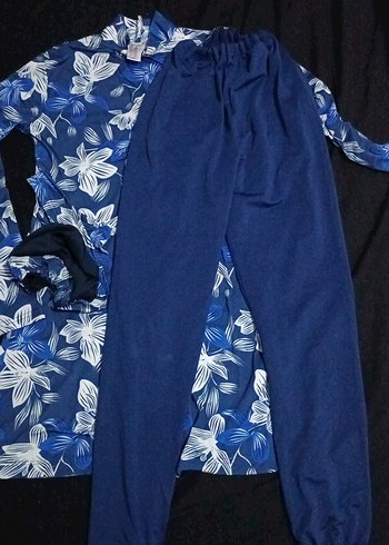 Uzun Kollu Baskılı Mavi çiçek desenli üçlü takım haşema - Görsel 5