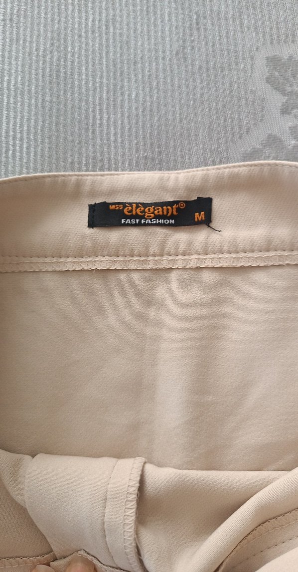 Bej Uzun önden yırtmaçlı Kadın Etek - Görsel 3