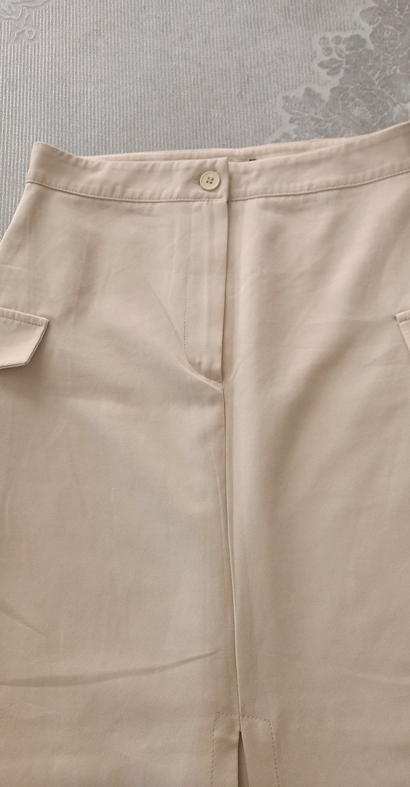 Bej Uzun önden yırtmaçlı Kadın Etek - Görsel 2