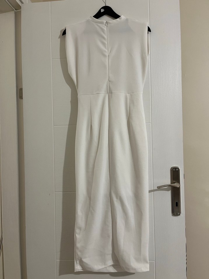 Beyaz Drapeli Uzun Kadın Kalem Elbise - Görsel 3