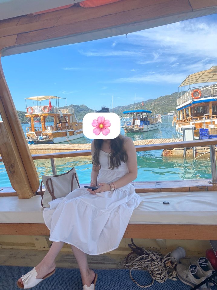 Beyaz Drapeli Uzun ip askılı Elbise - Görsel 2