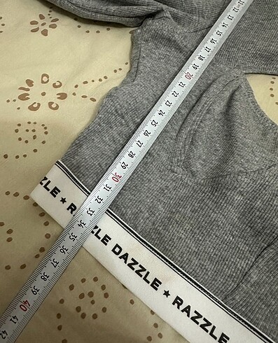 m Beden gri Renk Sıfır Bershka Crop Hırka