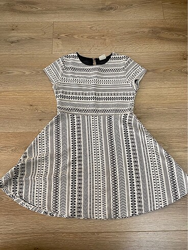 Zara 9-10 yaş elbise