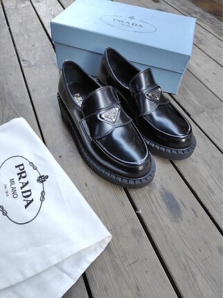 Prada Loafer Prada Loafer %20 İndirimli - Gardrops