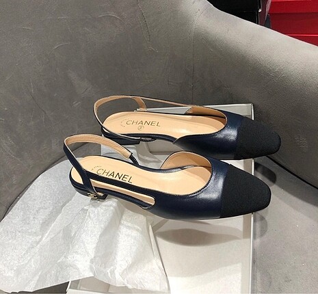 Chanel Slingback