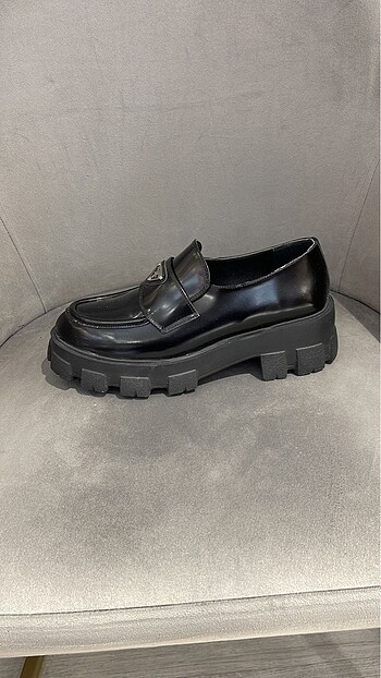 38 Beden siyah Renk Prada Loafer