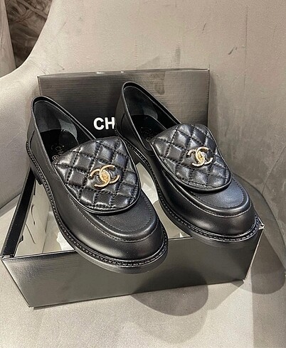 Chanel Chanel Loafer