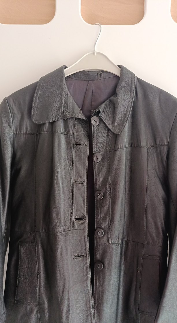 Düğmeli Siyah Deri Kadın Kaban - Görsel 2