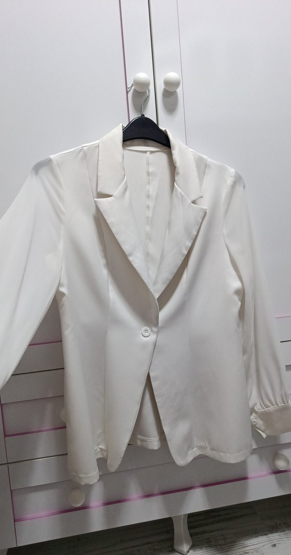 Düğmeli Beyaz Kadın Blazer Ceket - Görsel 2