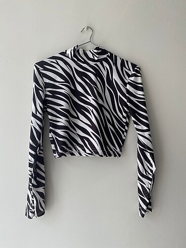 Diğer ZEBRA DESENLİ CROP