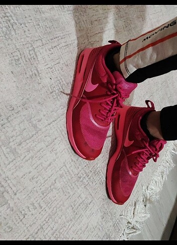31 Beden pembe Renk Nike Kız Çocuk Ayakkabısı