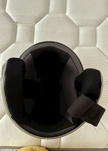 Gri Metalik Motosiklet Kaskı - Görsel 3